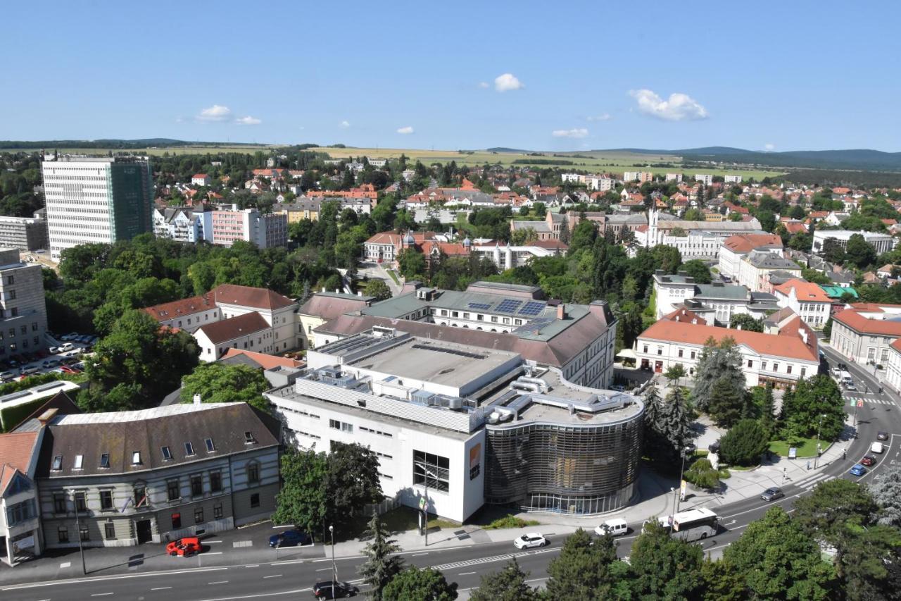 Panorama View Family Apartment Veszprém Eksteriør bilde